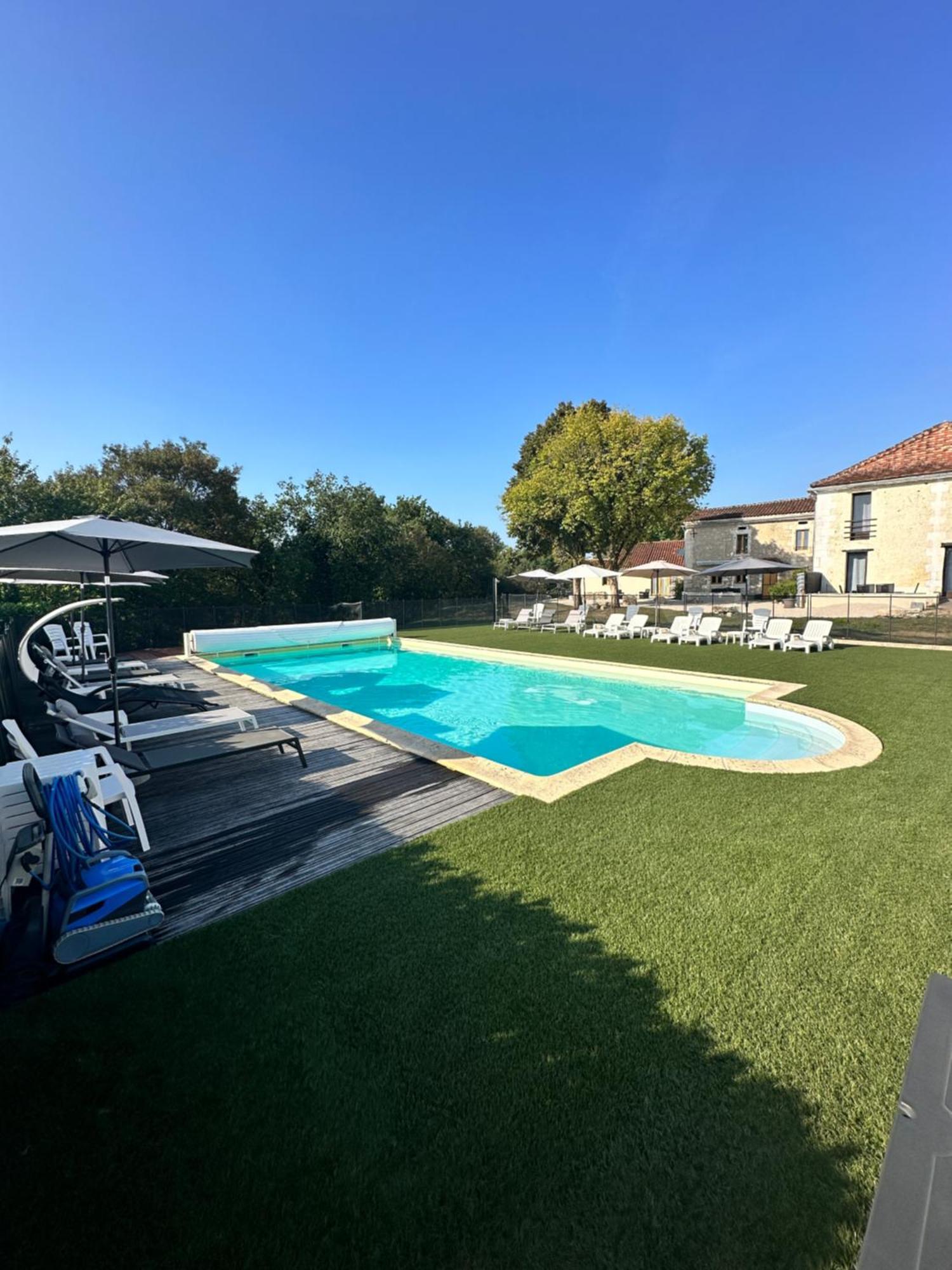 Вілла Domaine De La Roche Chabrelle Saint-Just  Екстер'єр фото